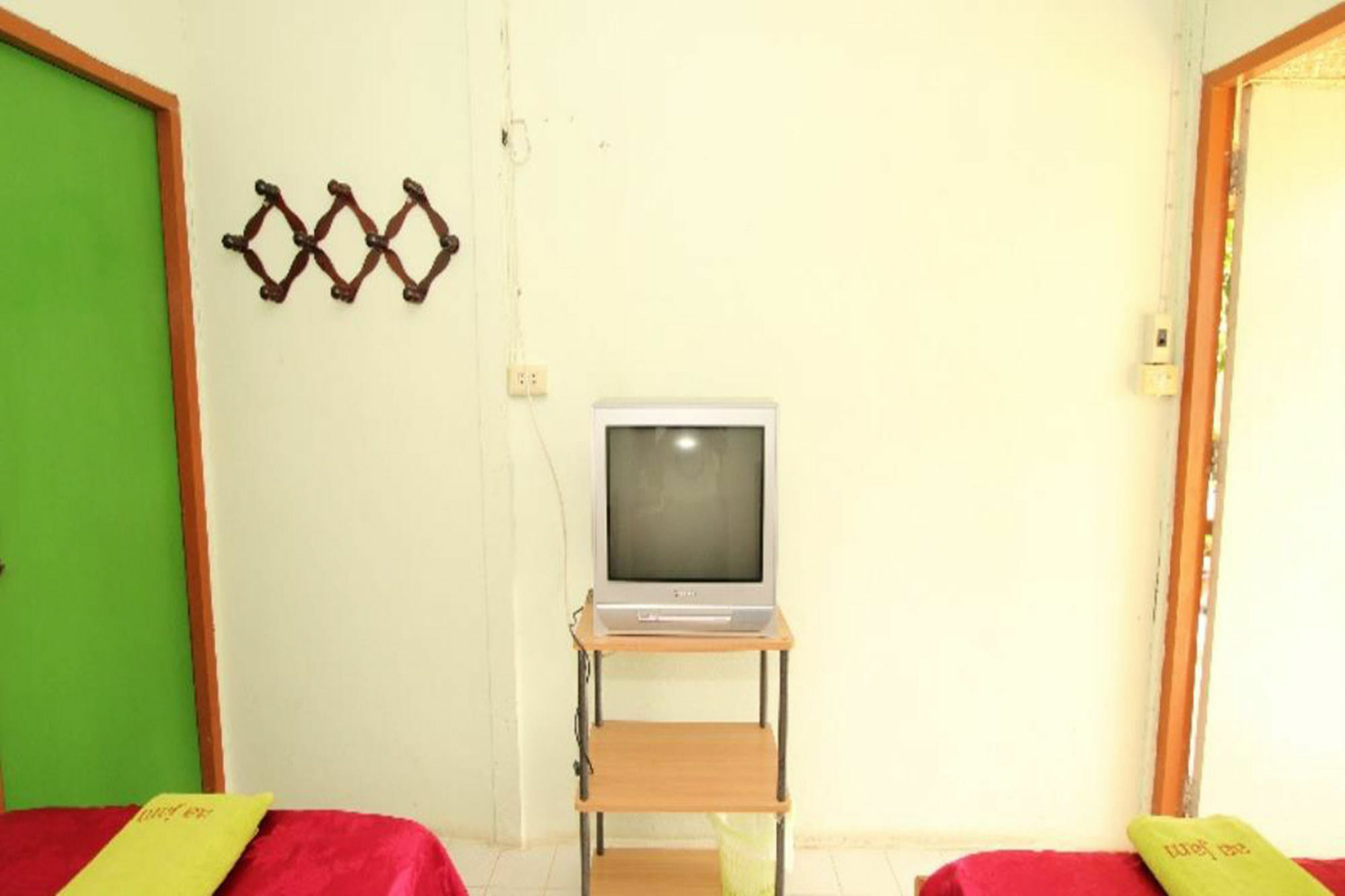 Aajam Riverfront Rooms Kanchanaburi Zewnętrze zdjęcie